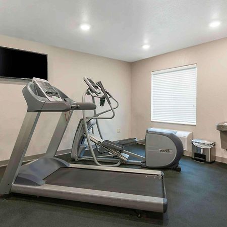 Extended Stay America Select Suites - Louisville - Airport Exterior photo