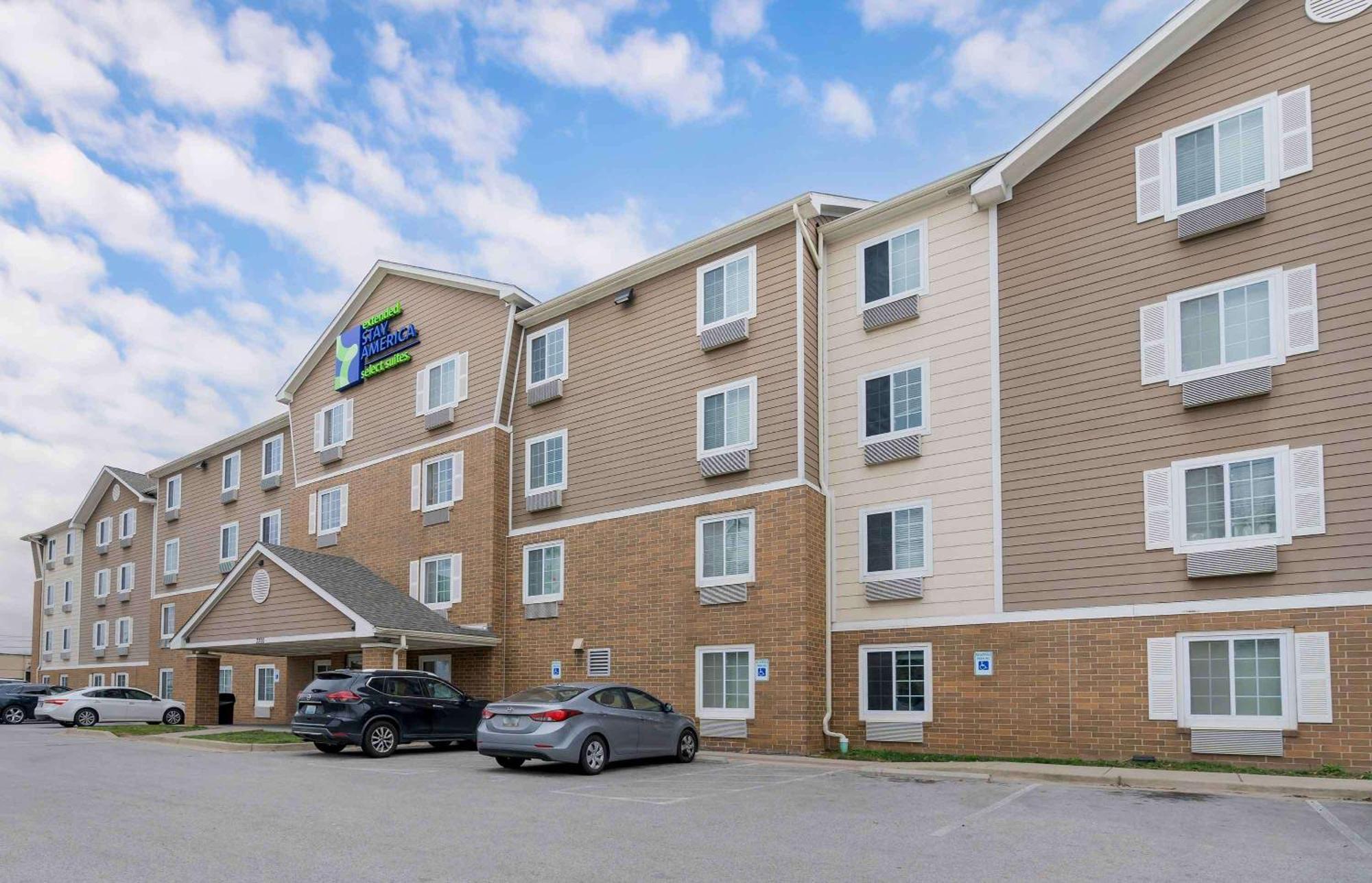 Extended Stay America Select Suites - Louisville - Airport Exterior photo